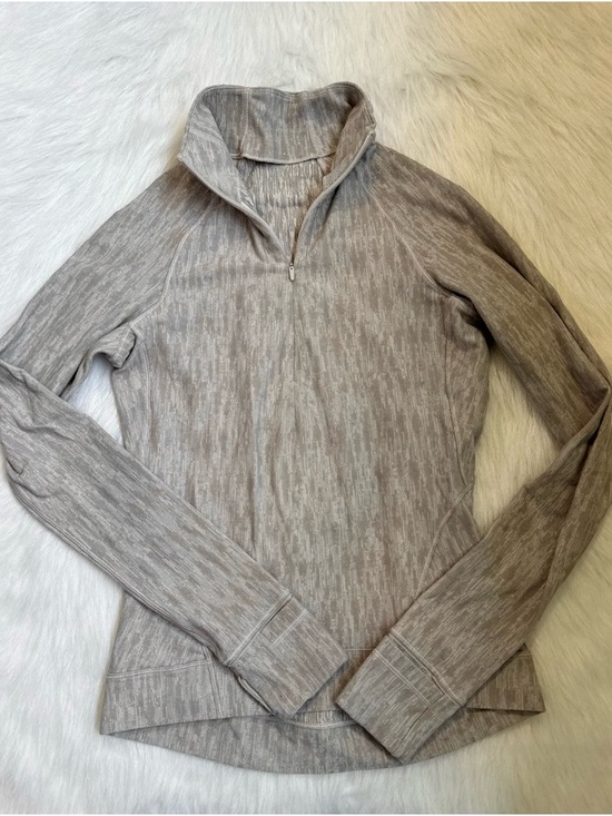 Lululemon Outrun the Elements 1/2 Zip 🤎🩶🤍 - Picture 2 of 9